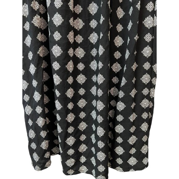 Unbranded Longline Tunic Top Size M Black White Embroidered Sleeve Paisley Boho - Picture 13 of 16